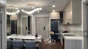 chính chủ cho thuê căn 2 ngủ 2 vệ sinh luxury tòa a masteri vinhome smart city