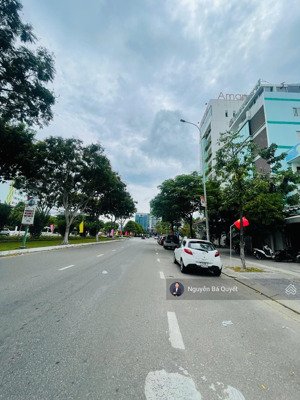 bán đất vàng trung tâm đà nẵng -286m2 ngang 10m -chỉ một cặp duy nhất-siêu hiếm