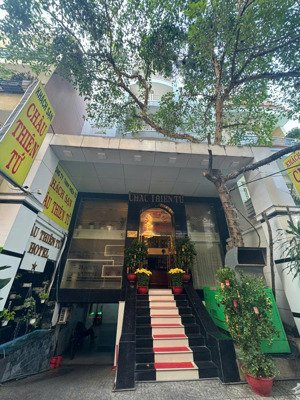 bán khách sạn 27 phòng 1 hầm 7 tầng nguyễn thái bình, tb, giá 33 tỷ tl