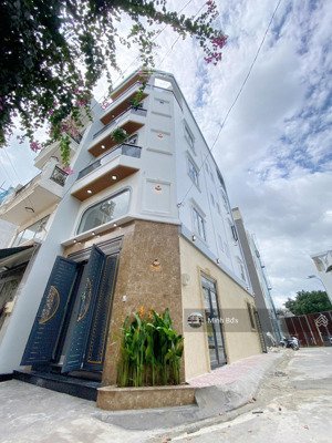 nhà góc 2 mặt tiền xây mới 4,5 lầu siêu đẹp 4,6x14m hẻm 6m đường tân hòa đông gần vòng xoay phú lâm