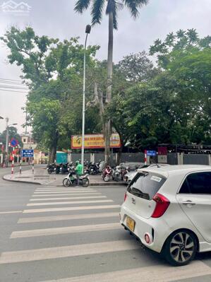 HẠ CHÀO CẢ TỶ BÁN GẤP NHÀ PHỐ NGỌC HÀ ĐỘI CẤN BA ĐÌNH 50M 6 TẦNG THANG MÁY NHỈNH 10 TỶ