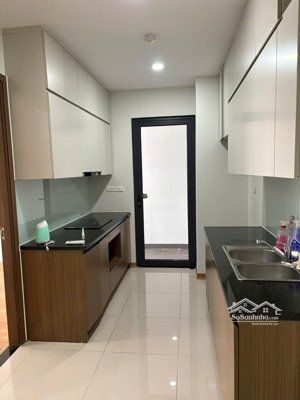 chính chủ bán căn hộ chung cư rose town tòa dv01 90m² ngọc hồi, hoàng liệt, hoàng mai