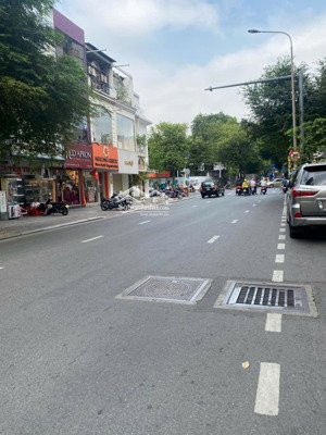 bán nhà 2 mặt tiền ngay tòa nhà bitexco - p.bến nghé - q.1 ( 12x18m ) gpxd hầm + 9 tầng.