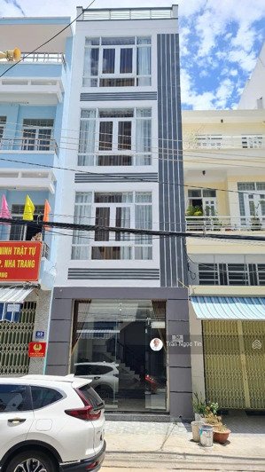 bán nhà đẹp 5 tầng mặt tiền đường phan đình phùng - giá 8,8 tỷ - tp nha trang