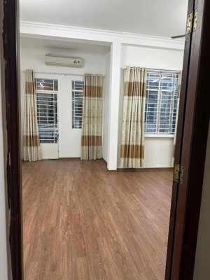 ngang 5m, hxh đường phạm viết chánh, giáp q. 1, khu vip, cn 30m2, 1t 3l, giá 9,49 tỷ tl 