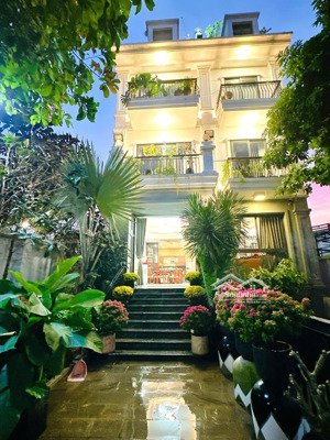 bán biệt thự 5 tầng mặt tiền đường thạnh xuân 43, phường thạnh xuân, q12, dt 400m2(10x40). đường 8m