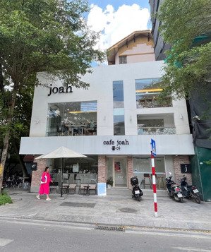cho thuê biệt thự pháp cổ đoàn trần nghiệp đối diện vincom mt 9m 200m2x2 tầng kd mọi mô hình