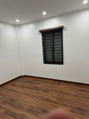 cc cần bán nhà phố chứa nền thông phố chùa láng gần trường giao thông vận tải