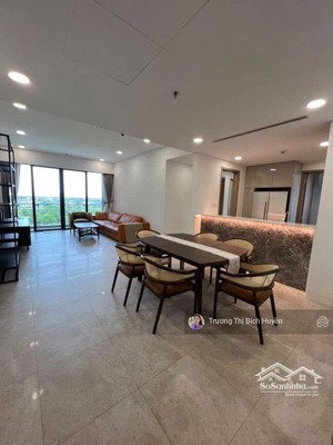 cần bán 3pn thang máy riêng full nt giá 22.5 tỷ all in