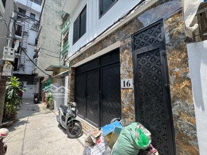 siêu phẩm khu hoàng mai toà căn hộ 7 tầng thang máy - full đồ từ a-z- 82m giá 23.6 tỷ