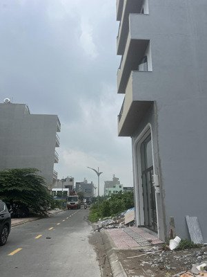 chủ cần bán nền đất khu tđc 1,8 ha bình khánh dt 69m2