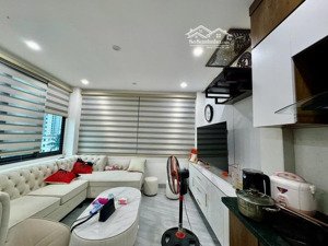 bán nhà gần ga metro nhổn,7 tầng thang máy,ful nội thất,lô góc,sổ đỏ vuông đẹp,ở ngay hoặc cho thue