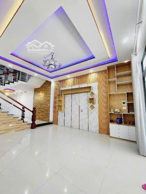 9,4 tỷ tl ,mặt tiền đường 12m,ngay ngã tư phù hợp kinh doanh vức, không lộ giới - pháp lý chuẩn.