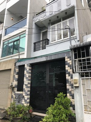 cho thuê nhà đường liên phường p.phước long b, 2 lầu, 2 pn giá 10 triệu/tháng