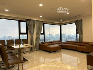 bán căn hộ 2pn, 2wc dt 73m2 tại the harmona tân bình giá 4tỷ045, sổ hồng , lh hương