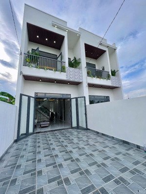 bán gấp nr 120m2, 2pn, 3wc tại bùi ngọc thu, tương bình hiệp, thủ dầu một, 2,6 tỷ