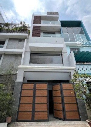 cần cho thuê tòa nhà mt đ.hồ biểu chánh p.11 q.phú nhuận.