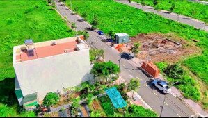 cắt lỗ hơn 500 triệu chính chủ bán gấp lô đất 133m2 full thổ cư gần vòng xoay hòa long chỉ 1tỷ4