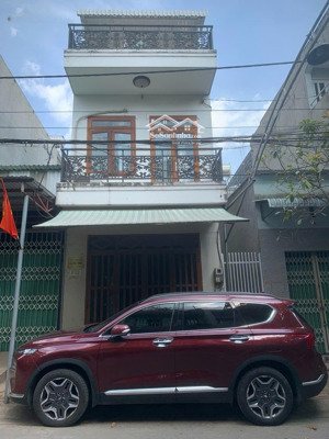 cho thuê nhà nguyên căn phong cách châu âu 8 triệu/ tháng
