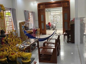 chính chủ bán nhà mặt phố đường nguyễn thị thơi, 8,2 tỷ, 125m2,