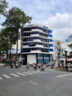 hàng hiếm 37 tỷ! duy nhất góc 2 mt ngay hai bà trưng - quận 1 (ngang 12m - xd 7 tầng - hđt 200tr)