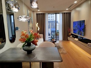 bán căn 3 ngủ, chung cư the charm an hưng, ký hđmb luôn. 