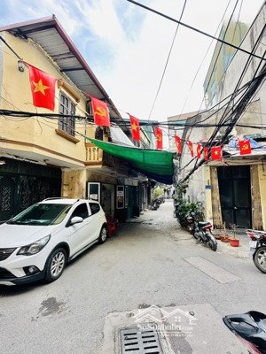 bán căn hộ phố nguyễn an ninh, thông bàn cờ, ôtô chạy vòng quanh, tầng thấp full nội thất - 2.97tỷ