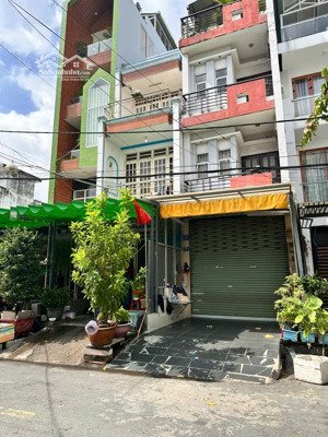 bán nhà mặt tiền đường, quận 7, dt 64m2, 3 lầu, chỉ 10 tỷ