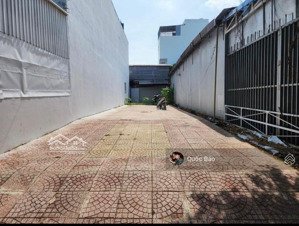 cần bán nhanh lô đất đ. cách mạng tháng tám, tt long mỹ. hậu giang. 120m2/550tr. shr sang tên ngay