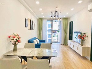 cho thuê chcc viva riverside , quận 6 . dt 55m2 2pn, 1wc, giá 10 triệu / tháng . nhà đẹp + ở liền