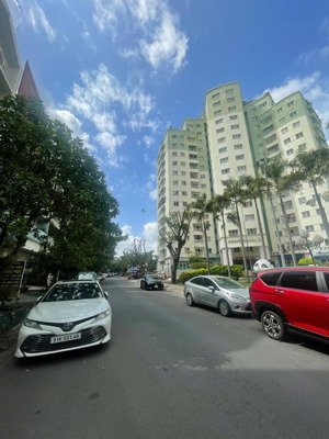 chính chủ bán conic garden 2pn 1wc giá chỉ 1.900 tỷ