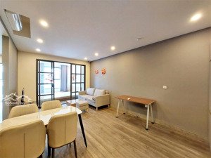 chuyển nhượng căn hộ 1pn 1wc 53m2 sẵn hđ thuê gần sân bay full nội thất giá 3.385 tỷ nhận nhà ngay