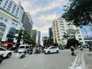 68 tỷ sở hữu toà nhà lô góc mặt phố trương công giai 130m*10t mt8m vỉa hè văn phòng dòng tiền cao