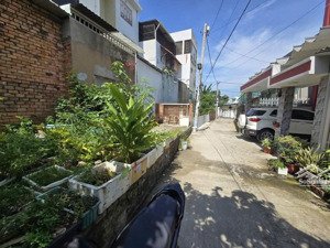 chỉ tầm 5 tỷ có ngay căn nhà hẻm xe hơi 5m đường số 9, p.trường thọ, thủ đức. nhà cấp 4 có 2pn, 2wc