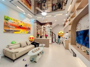 thanh nhàn full nội thất ngõ thông giá 8.95 tỷ