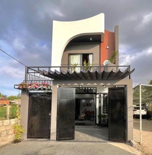 chủ cần tiền gấp nên muốn bán nhanh