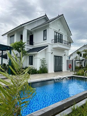 chính chủ bán biệt thự thanh liên 2 tầng, mặt hồ sen, full nội thất ở ngay. chính chủ cần bán gấp