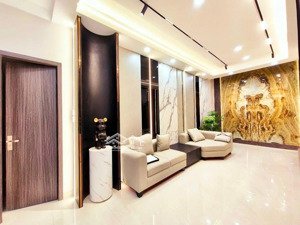 lò đúc 52m x 6 tầng thang máy gần phố dân xây chắc chắn giá 17.15 tỷ