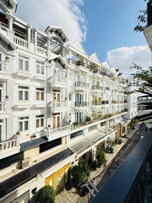 bán nhà khu đồng bộ đẹp 4pn, 5wc, 4 lầu tại hoàng bật đạt, tân bình, 8,899 tỷ