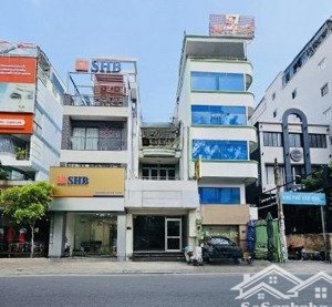 cho thuê nhà mặt tiền phạm viết chánh trung tâm quận 1 - gần vòng xoay