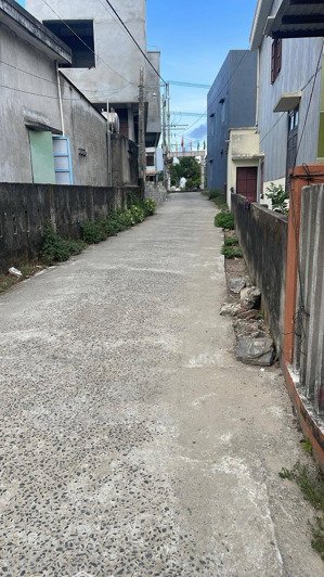 bán lô view biển 50m , cách đưỡng võ nguyên giáp 50m , kp quảng gia ,ph điện dương.dt243m2(9mx27m)