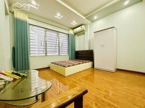cho thuê phòng trọ võng thị, tây hồ có đầy đủ điều hòa nóng lạnh máy giặt không chung chủ giá 2,7tr