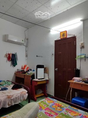 chung cư nguyễn xí, căn góc thang bộ 61m2 nhỉnh 2tỷ, sổ hồng riêng
