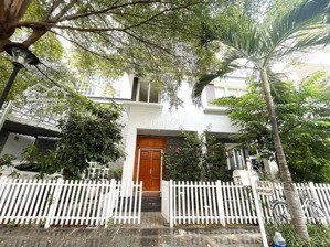 gia đình cần bán gấp villa sân vườn hxh nguyễn thị minh khai p. đa kao q1 - 225m2 - giá bán 64,5 tỷ