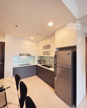 cần bán căn hộ soho residence q1, 68,2m2, shr bao sang tên