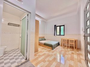 cho thuê căn studio - chung cư mini - thang máy - kế công viên gia định - gần sân bay
