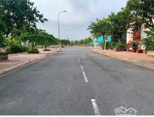 cần tiền đáo hạn ngân hàng! bán gấp lô 384m2 ngay đường tắc xuất, gần chợ, ubnd. sổ sẵn