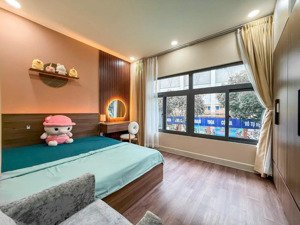 bán chung cư mini nguyễn chí thanh, 25 phòng, dt 1.4 tỷ, gần ô tô, thang máy, ba gác, 96m