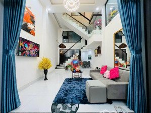 chính chủ cần bán !mặt phố thích tịnh khiết, nhà đẹp, mặt tiền rộng, kinh doanh 2,5 tầng 70m 3.2 tỷ