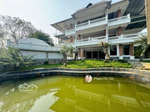 bán biệt phủ hoà sơn - lương sơn - hoà bình. diện tích 1300m/400m đất ở. sổ hồng sẵn tài sản